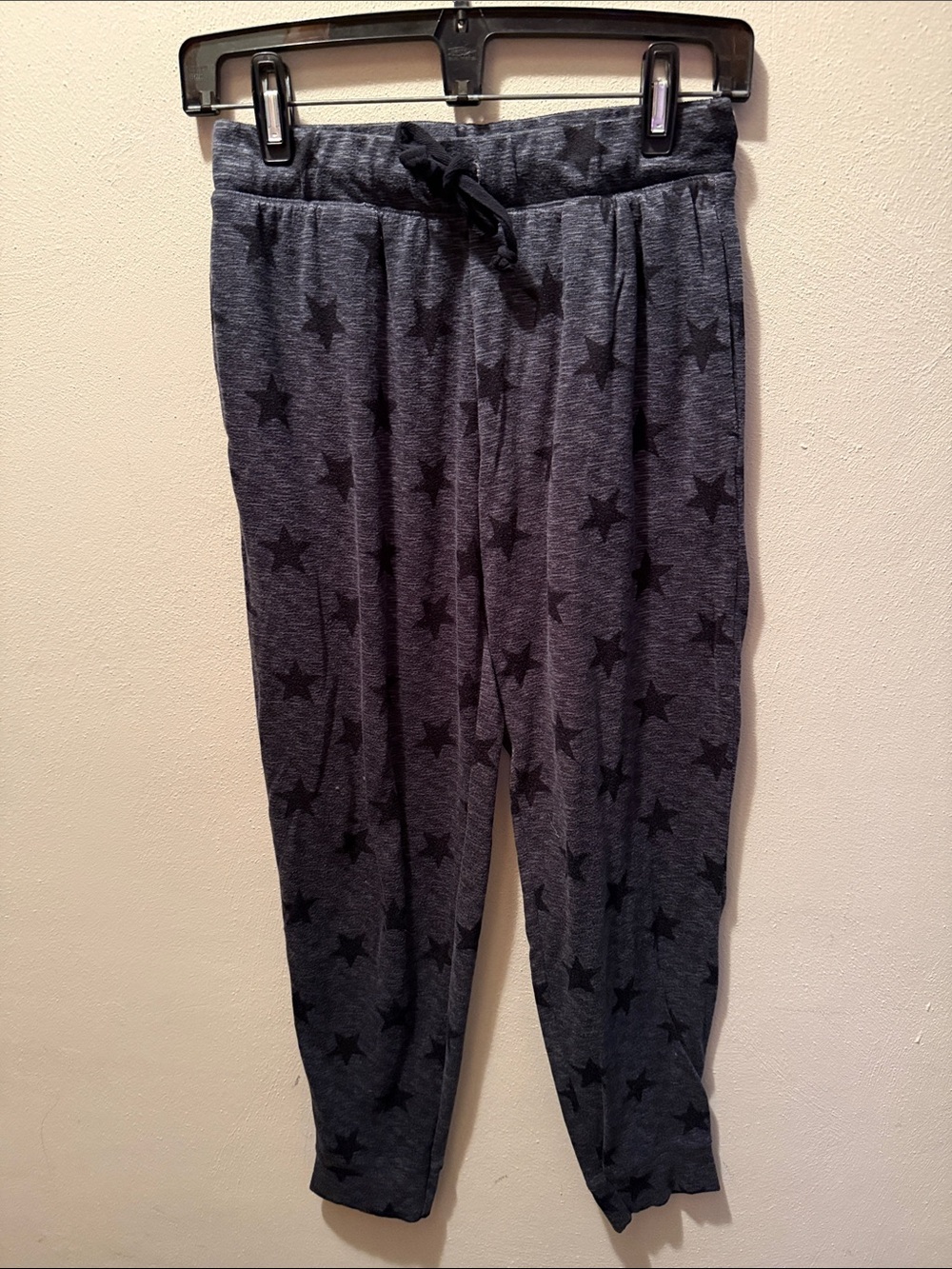Cozy Star-Print Lounge Joggers With Side Pockets